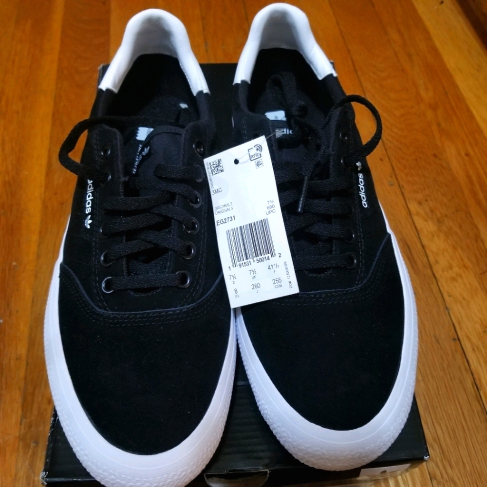 Adidas Originals 3MC shoe - Unisex (M8, W9)